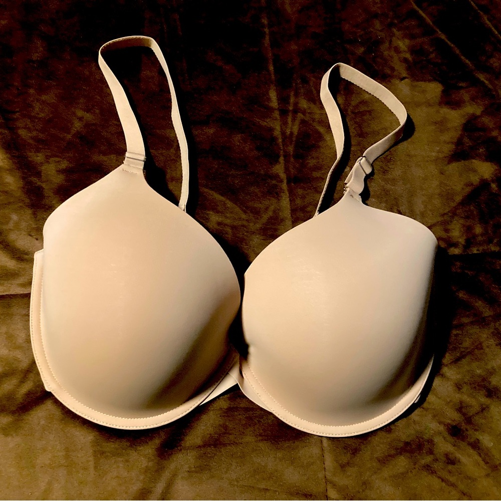 Soma brand, size 36DDD, memorable full coverage, comfortable bra